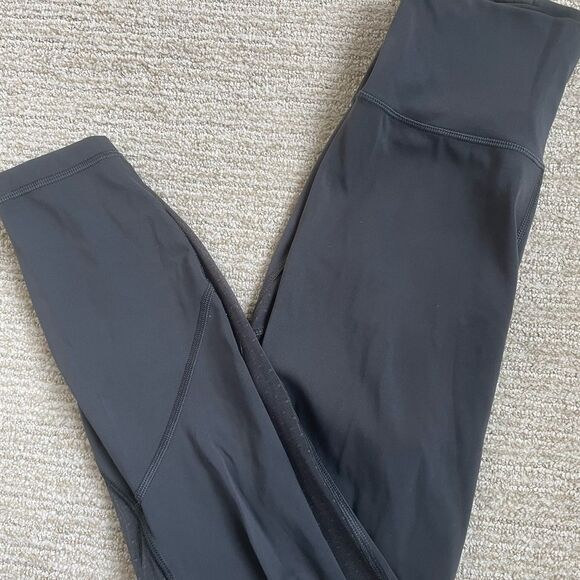 Lululemon cropped leggings - Picture 5 of 5
